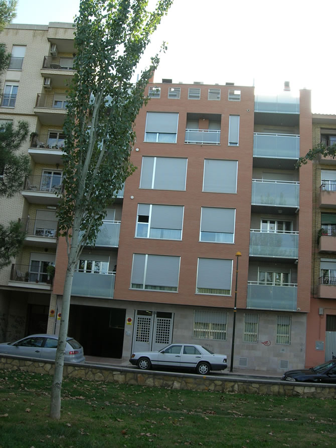 17 viviendas en calle Gracia Gazulla